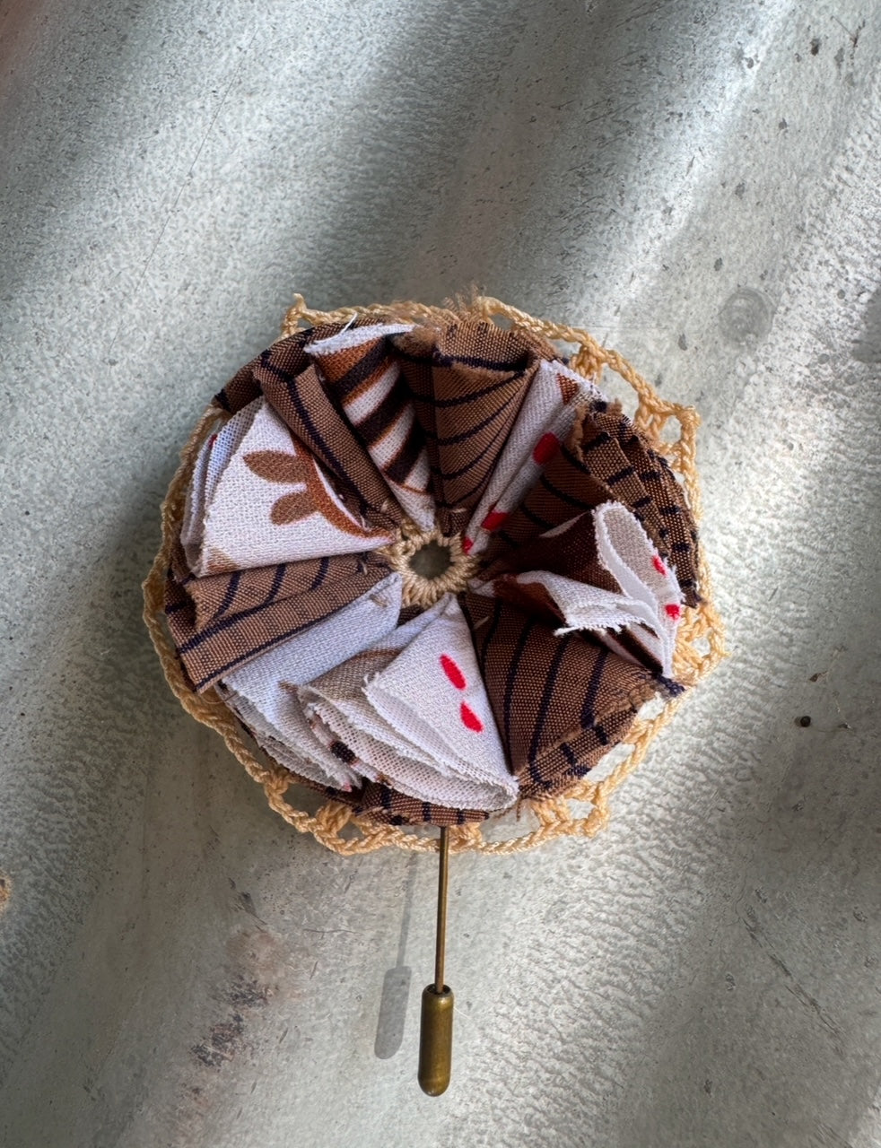 Brown Check Hatpin