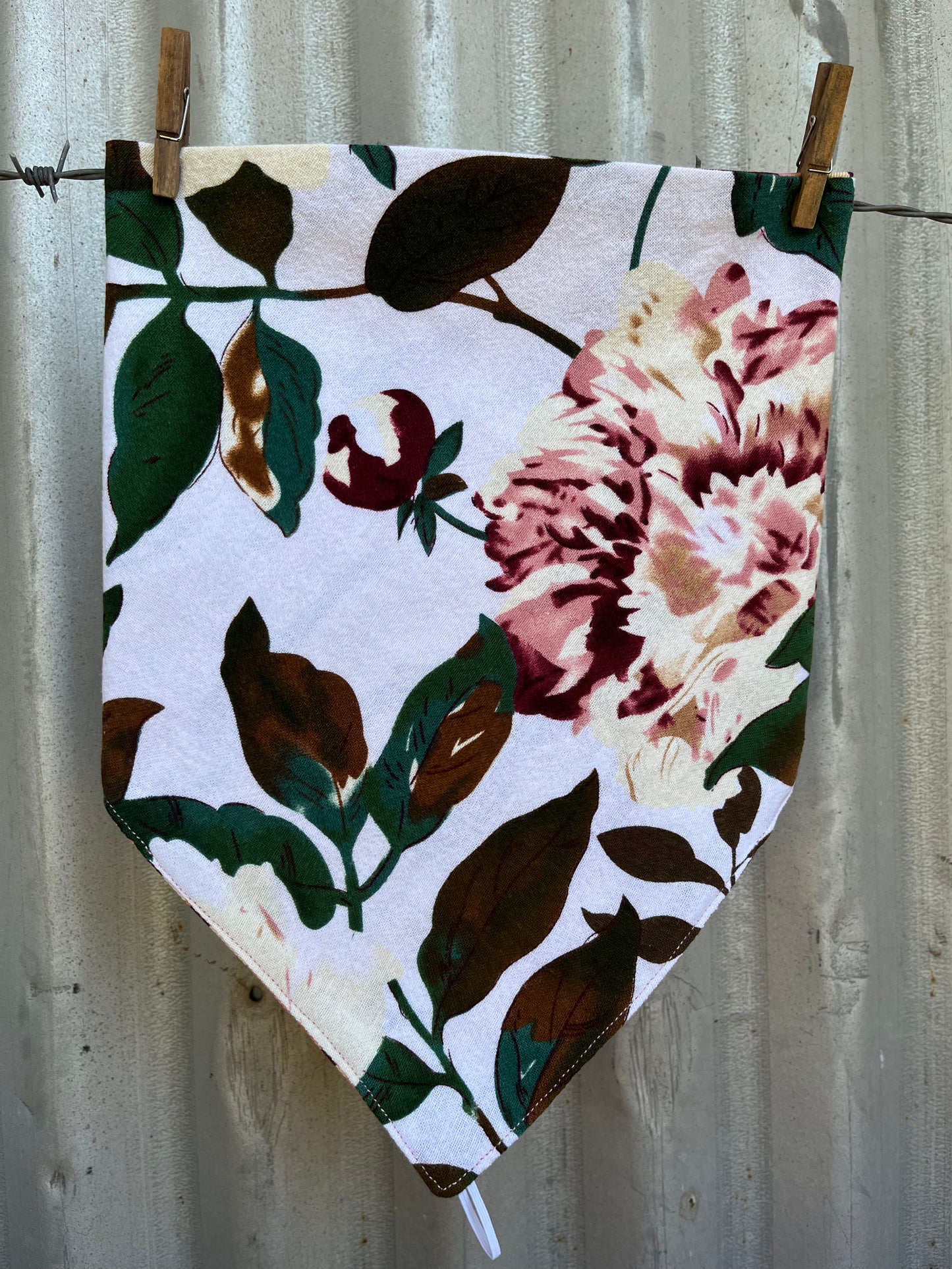 Winter Warmer Camo Blooms Scarf
