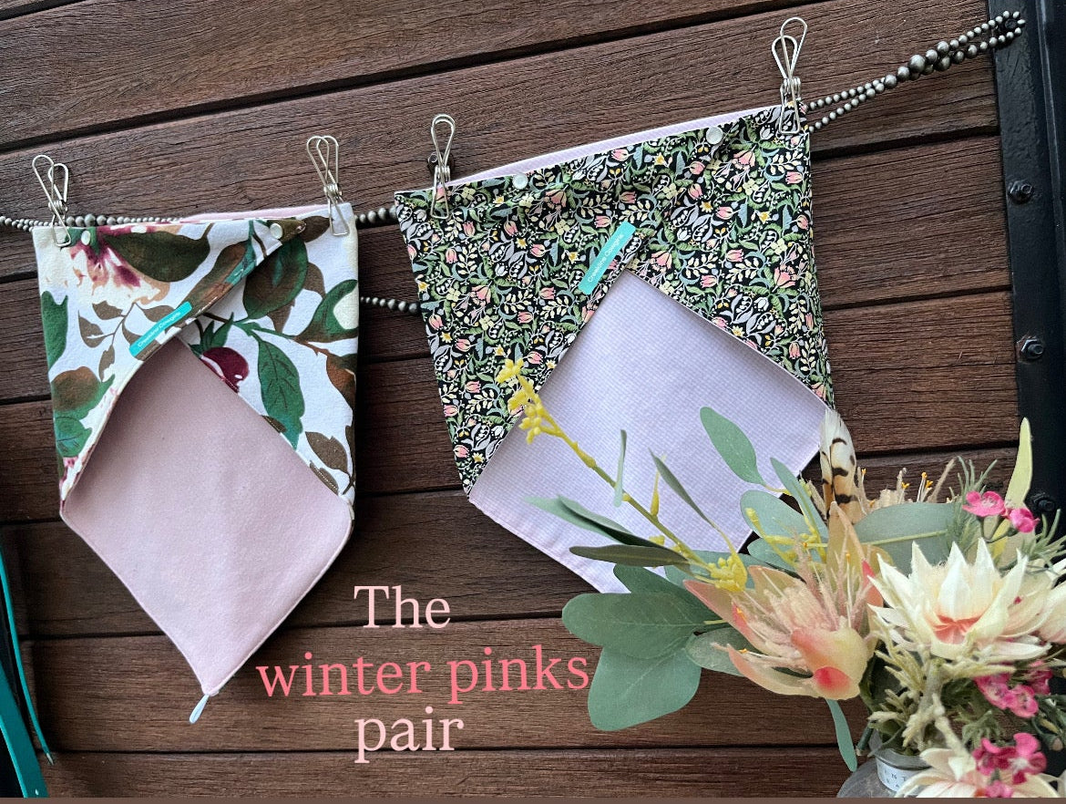 The Winter Pinks Pair