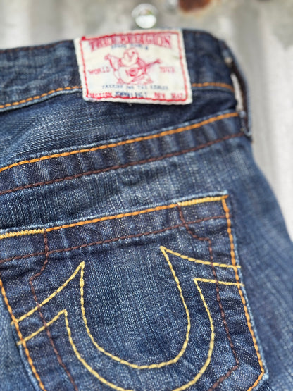 True Religion Johnny Big T Jeans Size 25