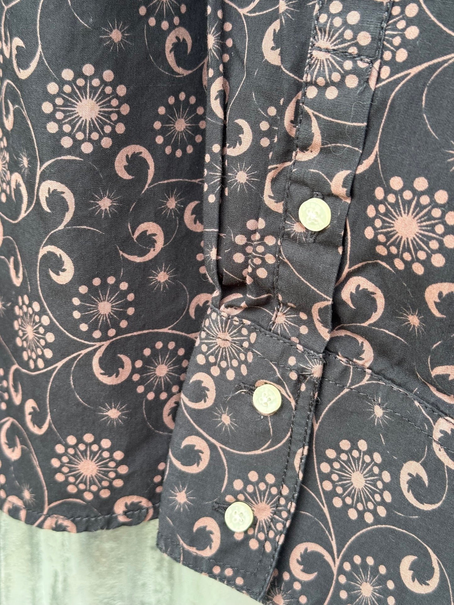 Bullzye Womens Long Sleeve Shirt Size 18